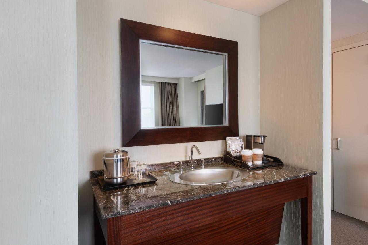 The Westin Reston Heights Otel Dış mekan fotoğraf