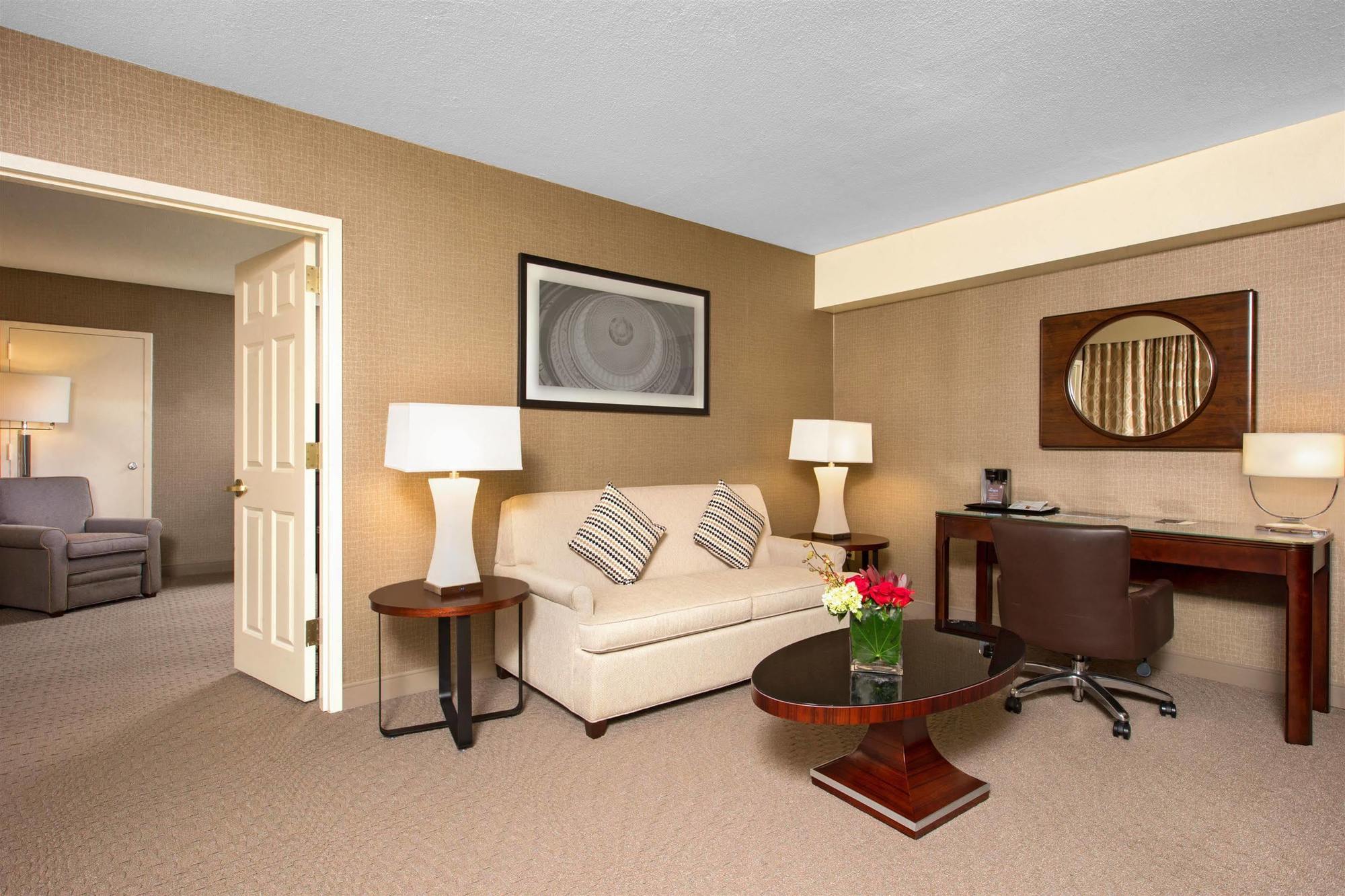 The Westin Reston Heights Otel Dış mekan fotoğraf