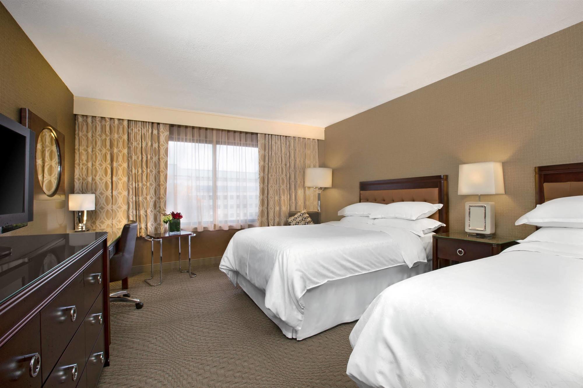 The Westin Reston Heights Otel Dış mekan fotoğraf