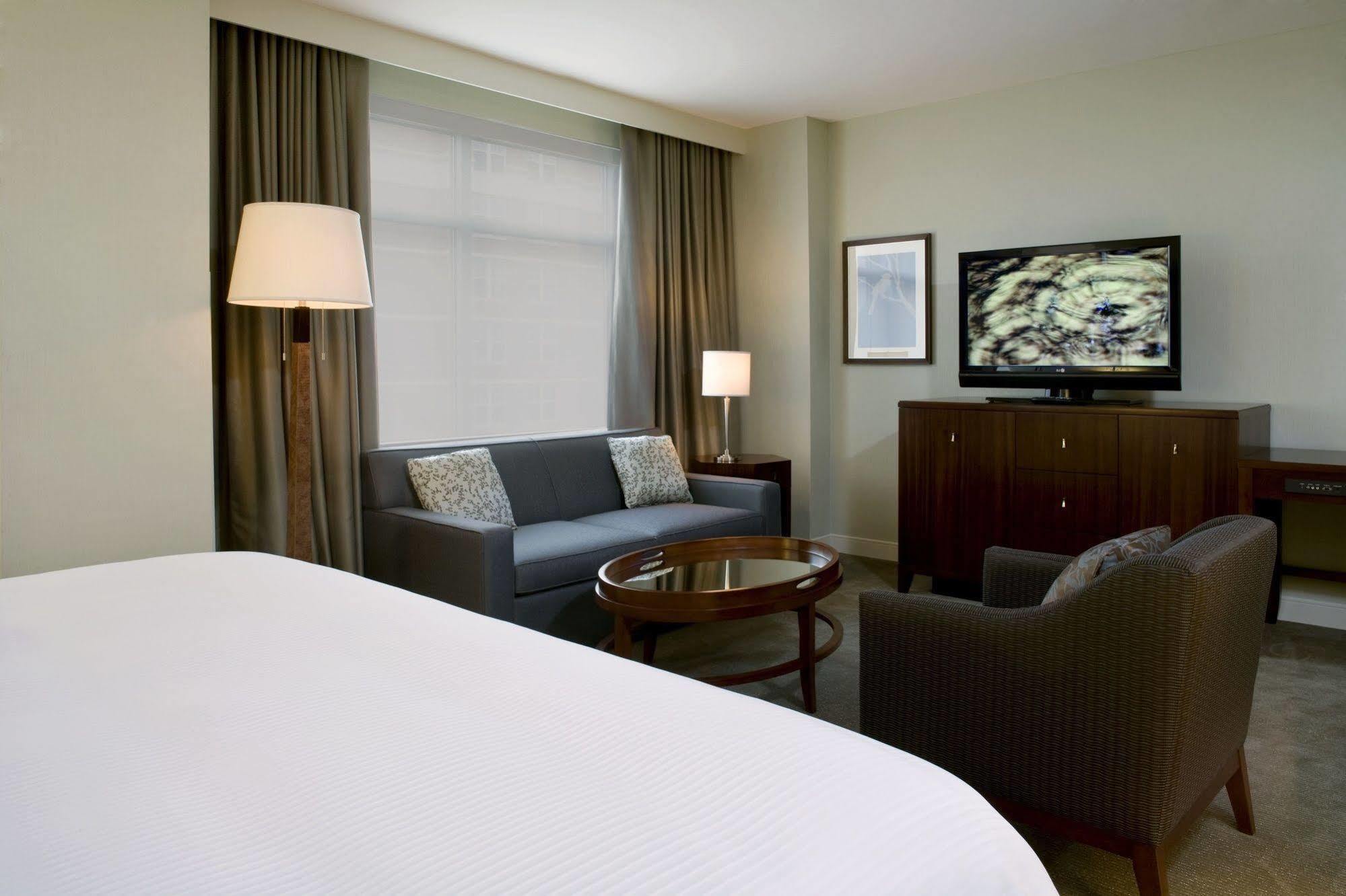 The Westin Reston Heights Otel Dış mekan fotoğraf